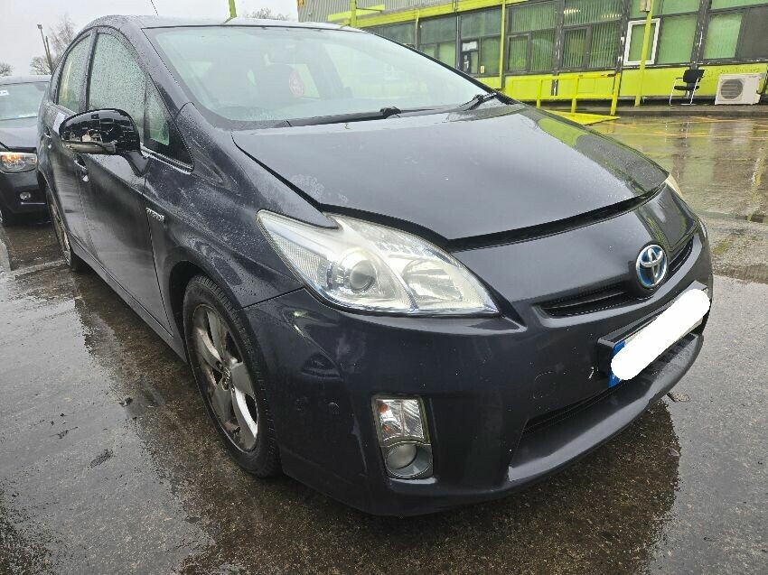 2010 TOYOTA PRIUS