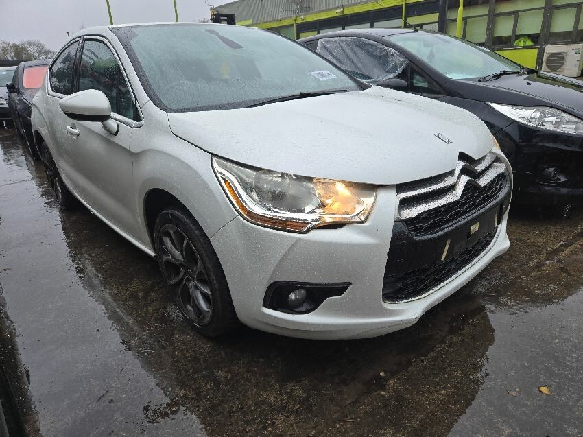 2011 CITROEN DS4