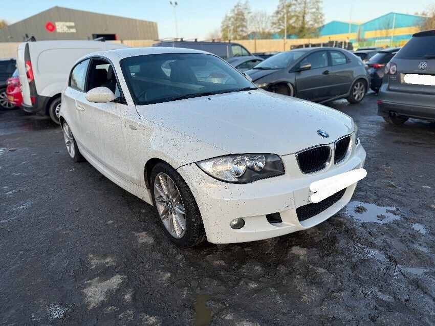 2009 BMW 1 SERIES