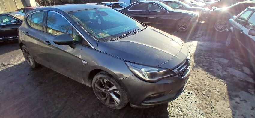 2018 VAUXHALL ASTRA