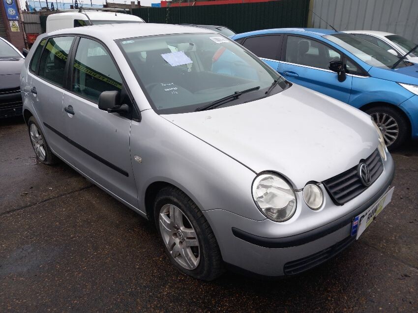 2003 VOLKSWAGEN POLO