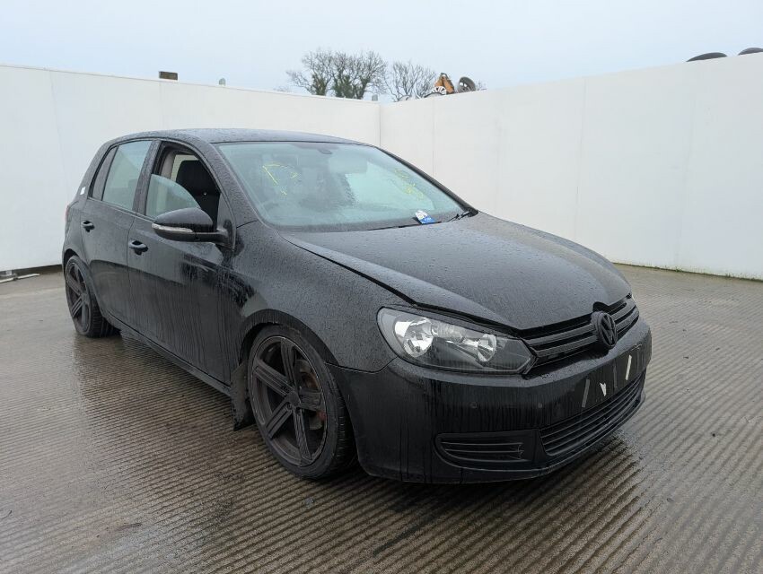 2012 VOLKSWAGEN GOLF