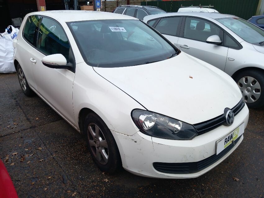 2010 VOLKSWAGEN GOLF