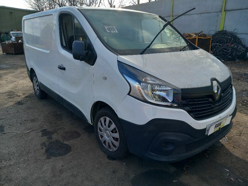2017 RENAULT TRAFIC