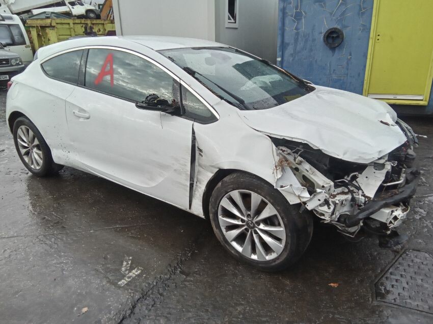 2012 VAUXHALL ASTRA GTC