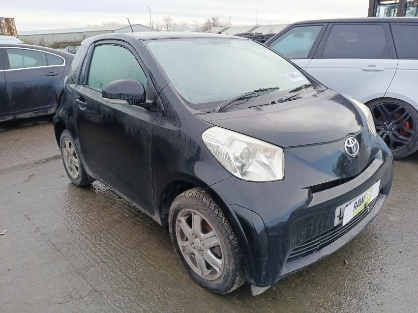 2009 TOYOTA IQ