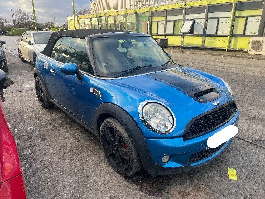 2010 MINI CONVERTIBLE