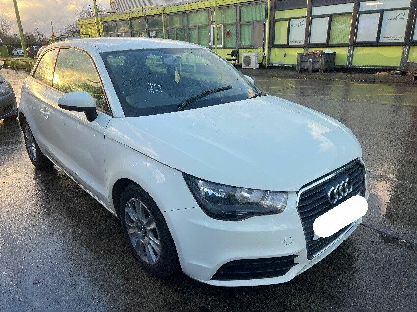 2011 AUDI A1