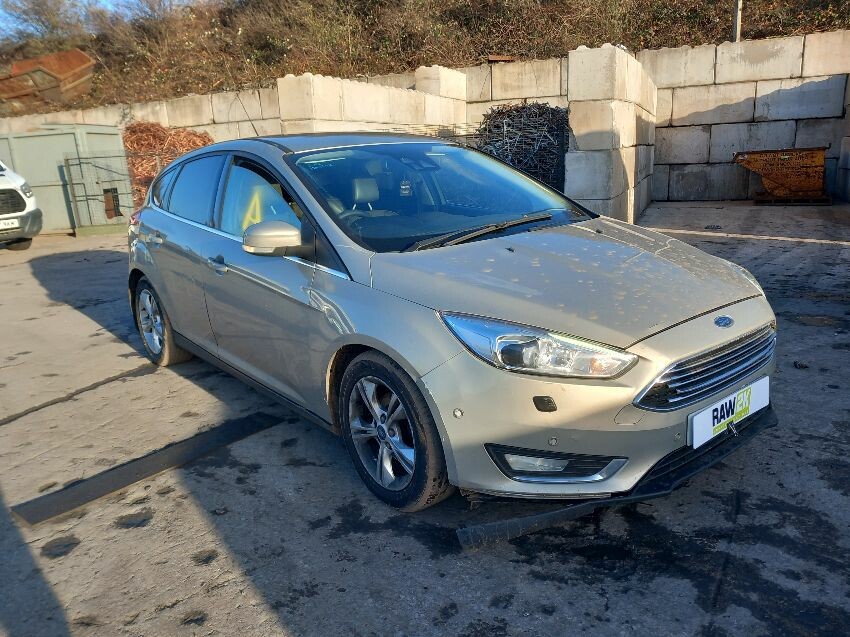 2015 FORD FOCUS