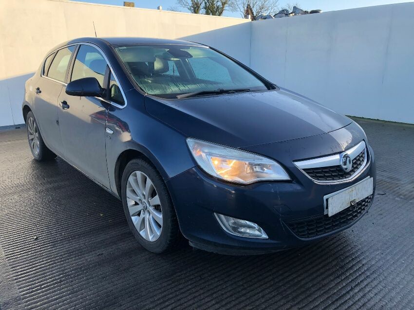 2010 VAUXHALL ASTRA