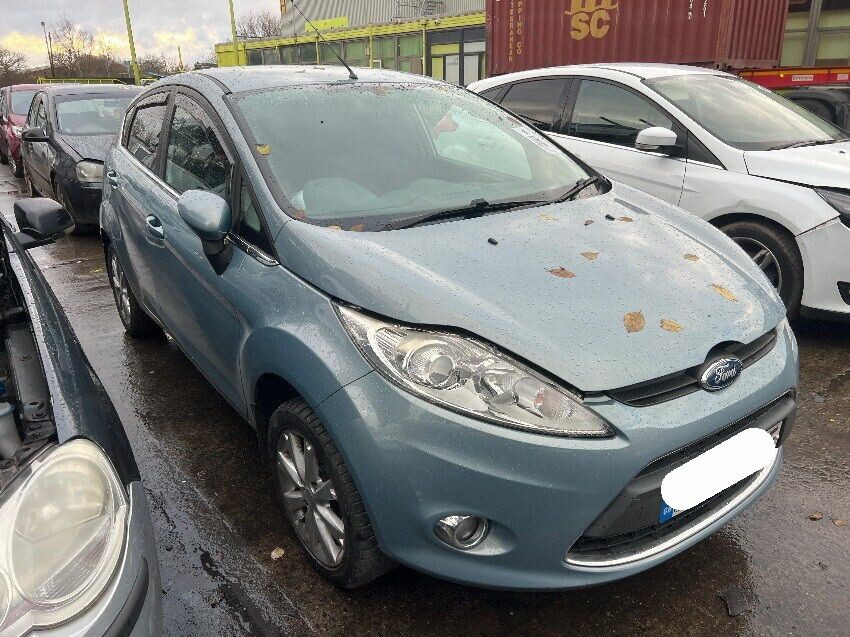 2008 FORD FIESTA