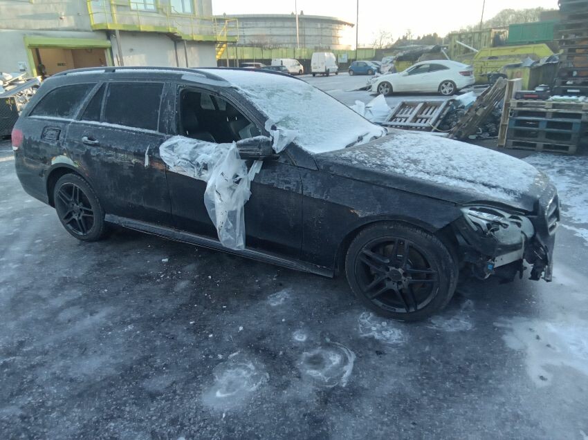 2015 MERCEDES E-CLASS