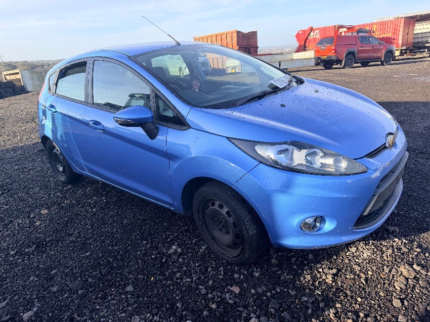2012 FORD FIESTA