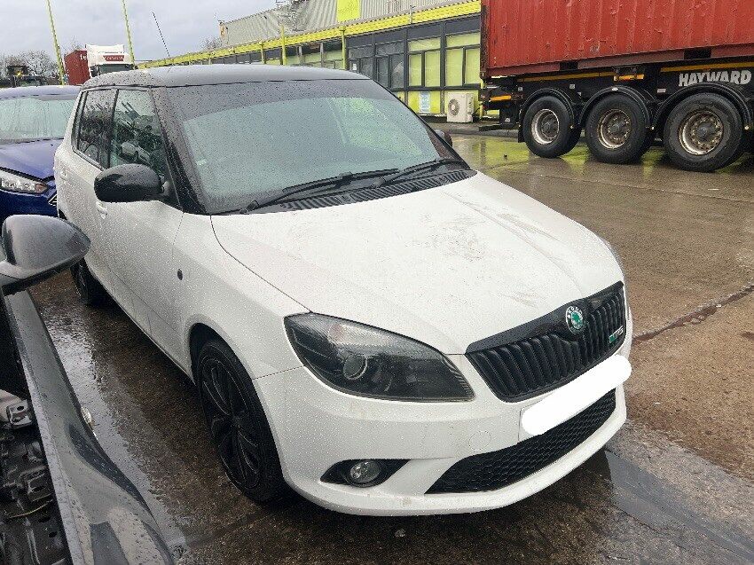 2013 SKODA FABIA
