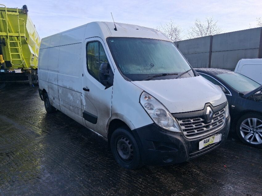 2017 RENAULT MASTER