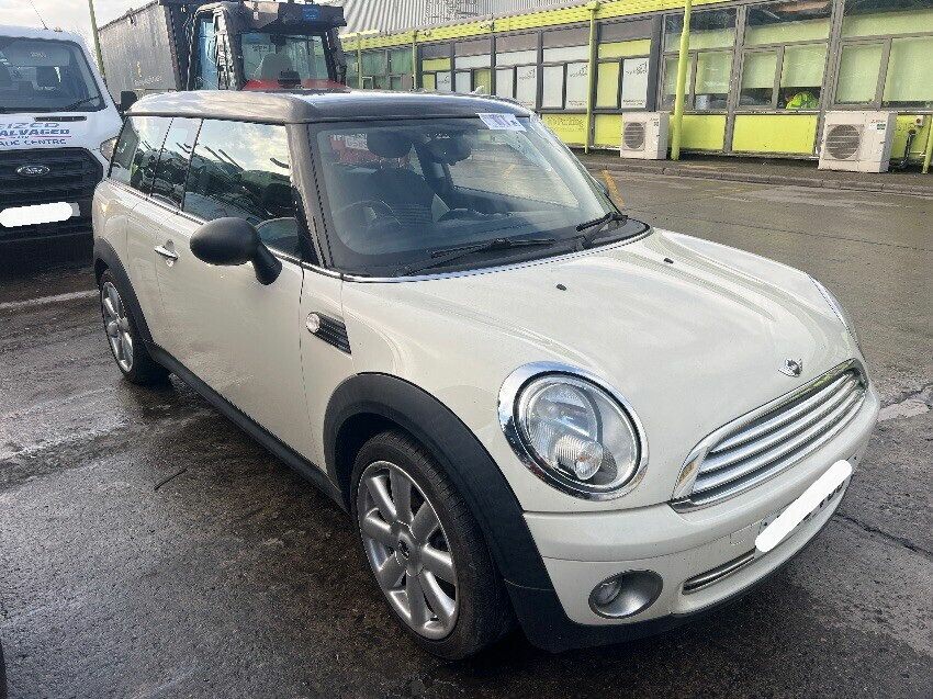 2010 MINI CLUBMAN