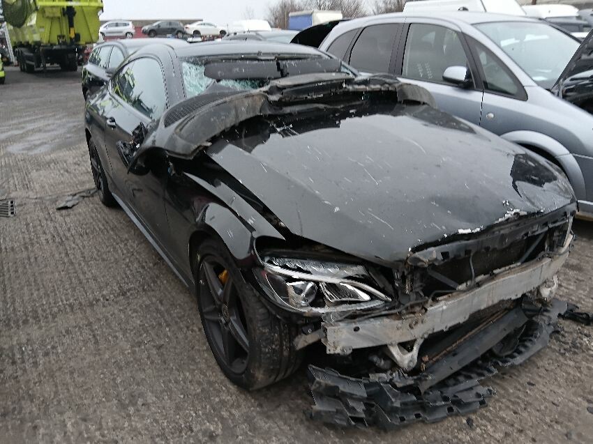 2016 MERCEDES C-CLASS