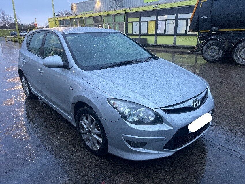 2011 HYUNDAI I30