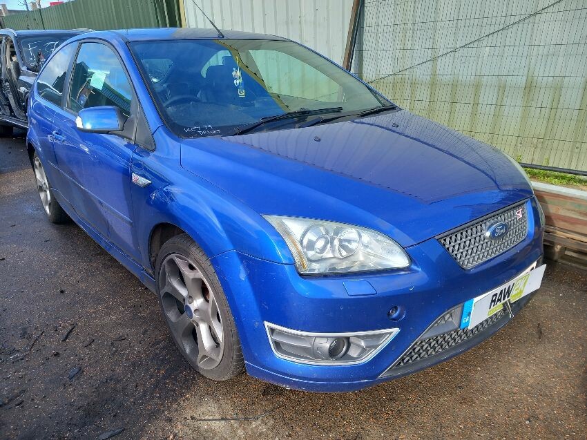 2005 FORD FOCUS