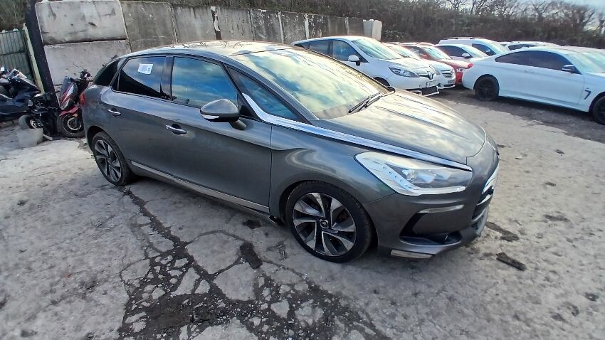 2012 CITROEN DS5