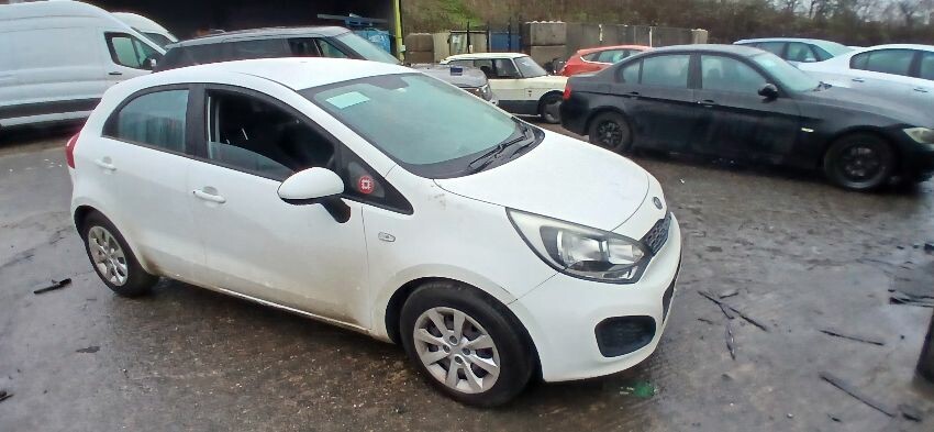 2012 KIA RIO