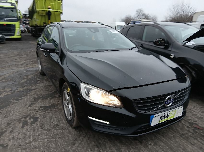 2016 VOLVO V60