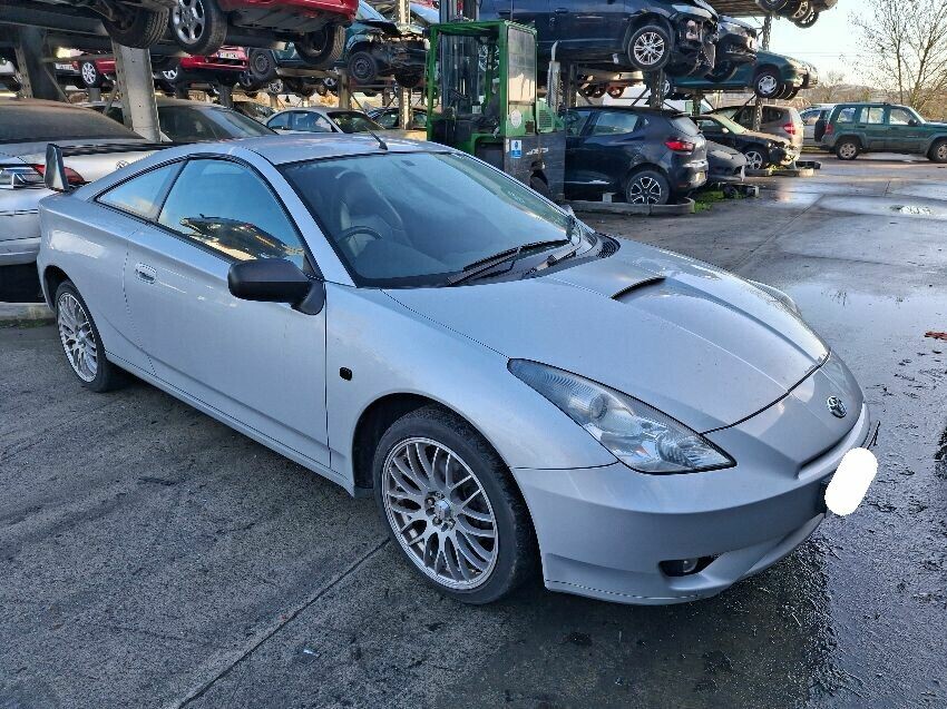 2005 TOYOTA CELICA