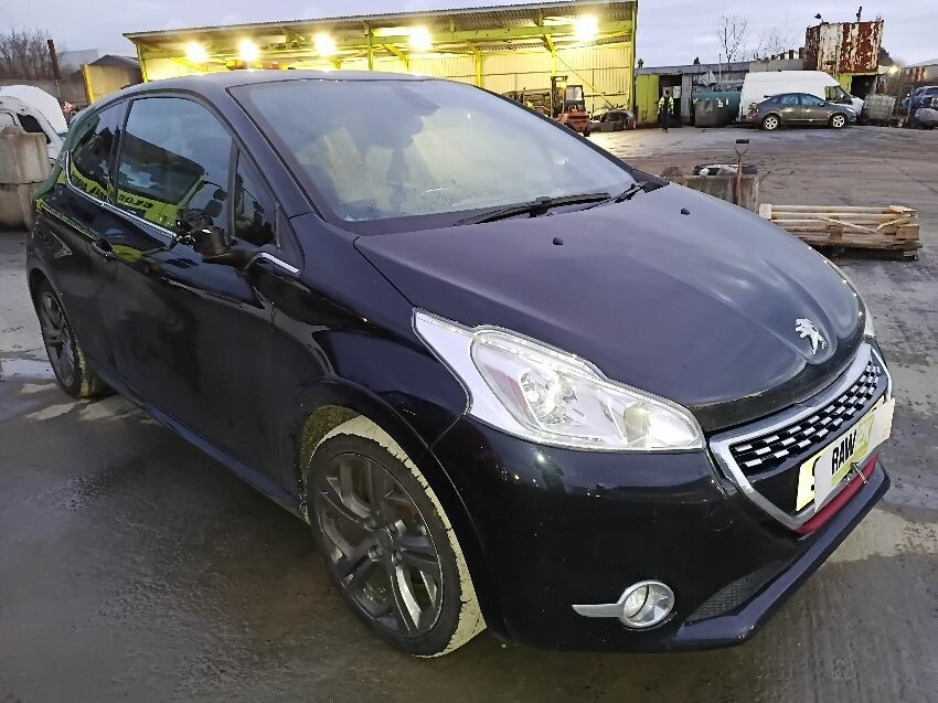 2013 PEUGEOT 208