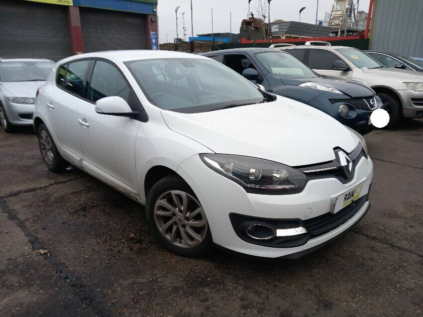 2015 RENAULT MEGANE