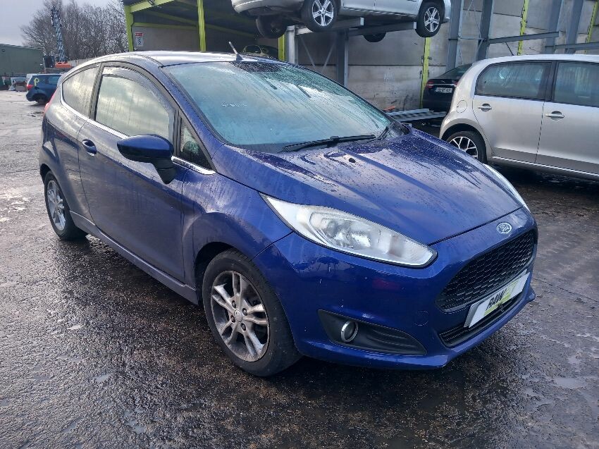 2014 FORD FIESTA