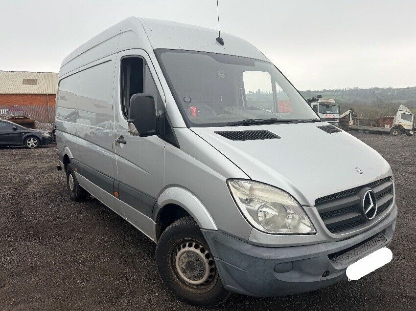 2010 MERCEDES SPRINTER