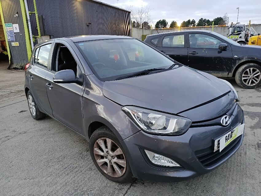 2014 HYUNDAI I20