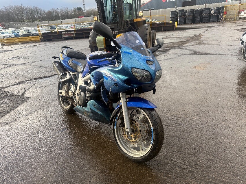 2002 SUZUKI SV