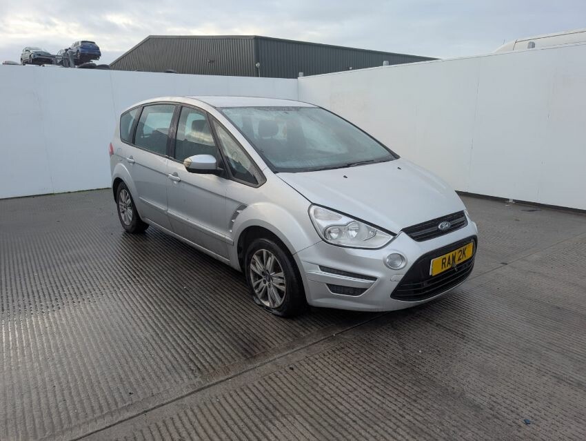 2010 FORD S-MAX
