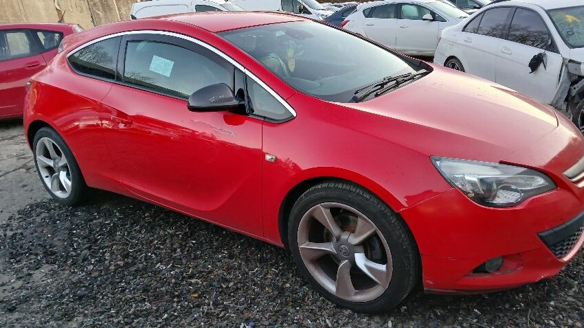 2011 VAUXHALL ASTRA GTC