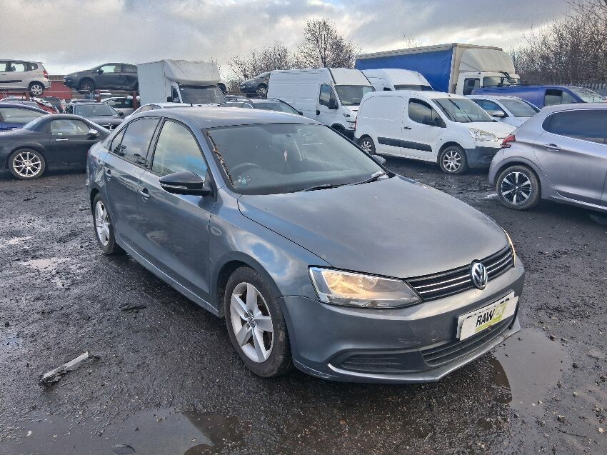 2012 VOLKSWAGEN JETTA