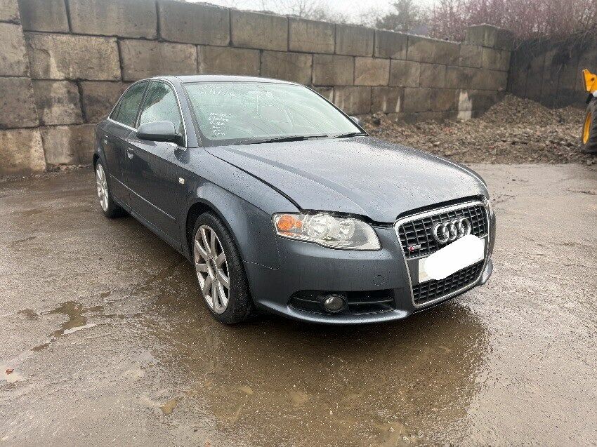 2005 AUDI A4