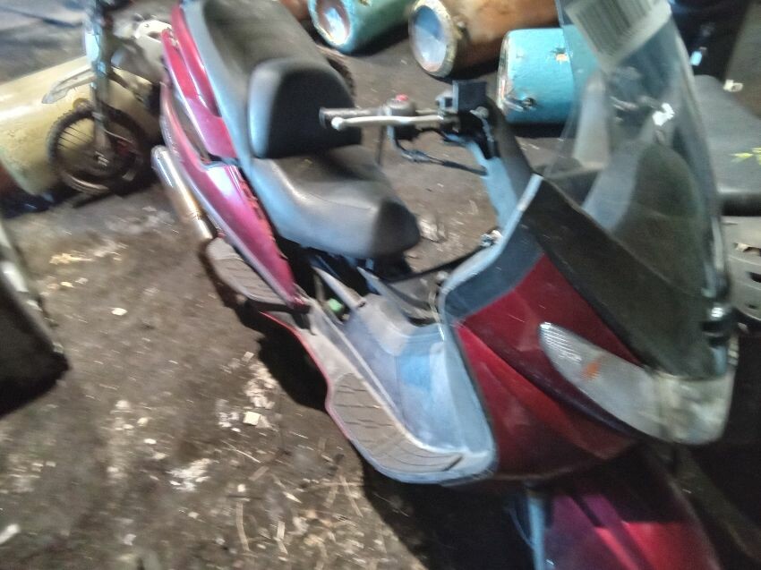 1999 SUZUKI AN 400 BURGMAN