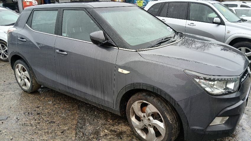 2015 SSANGYONG TIVOLI