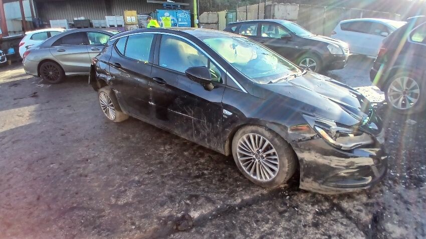2018 VAUXHALL ASTRA