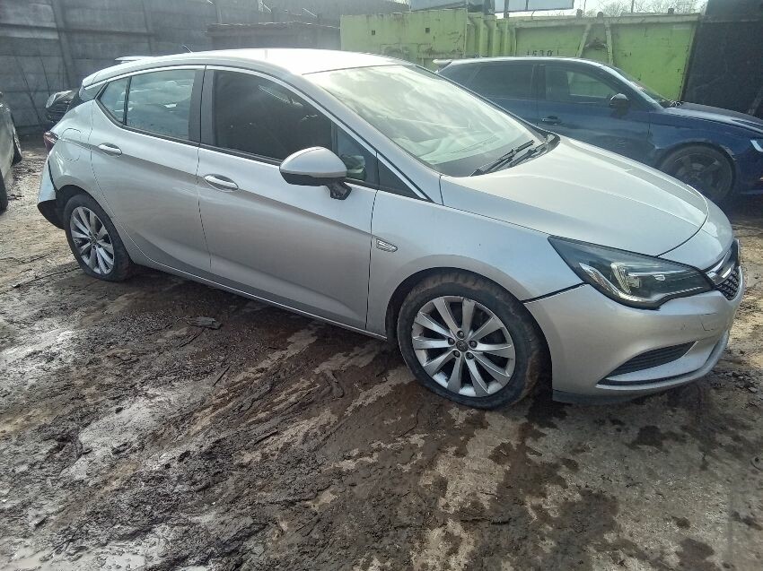 2015 VAUXHALL ASTRA
