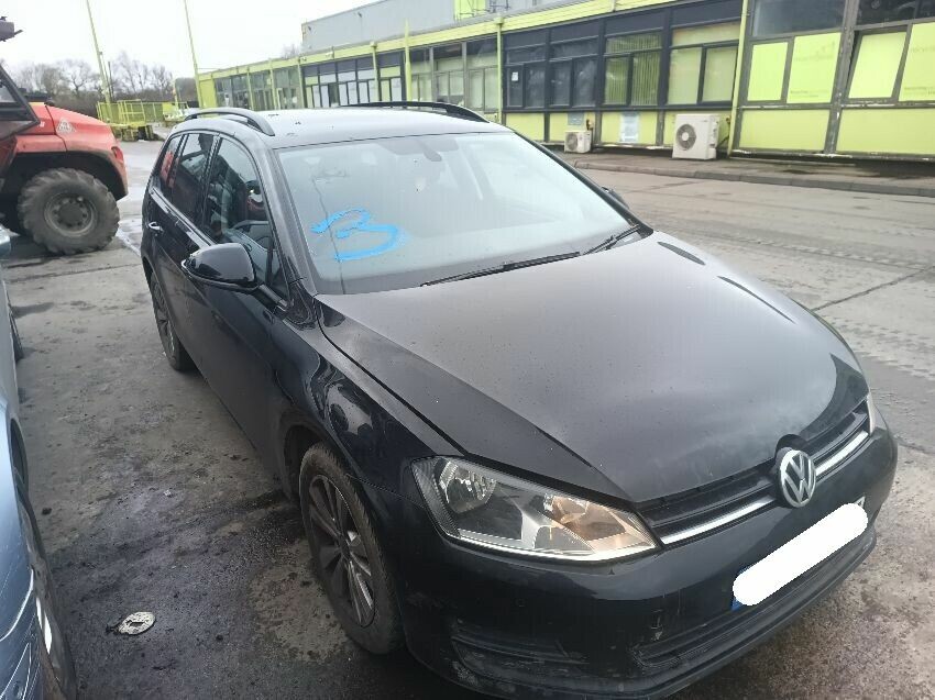 2014 VOLKSWAGEN GOLF