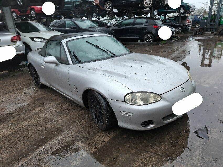 2004 MAZDA MX-5