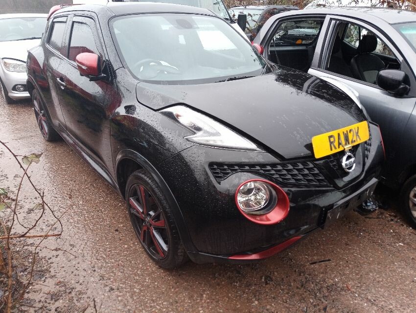 2015 NISSAN JUKE