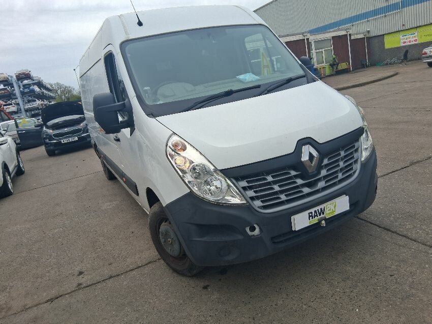 2016 RENAULT MASTER