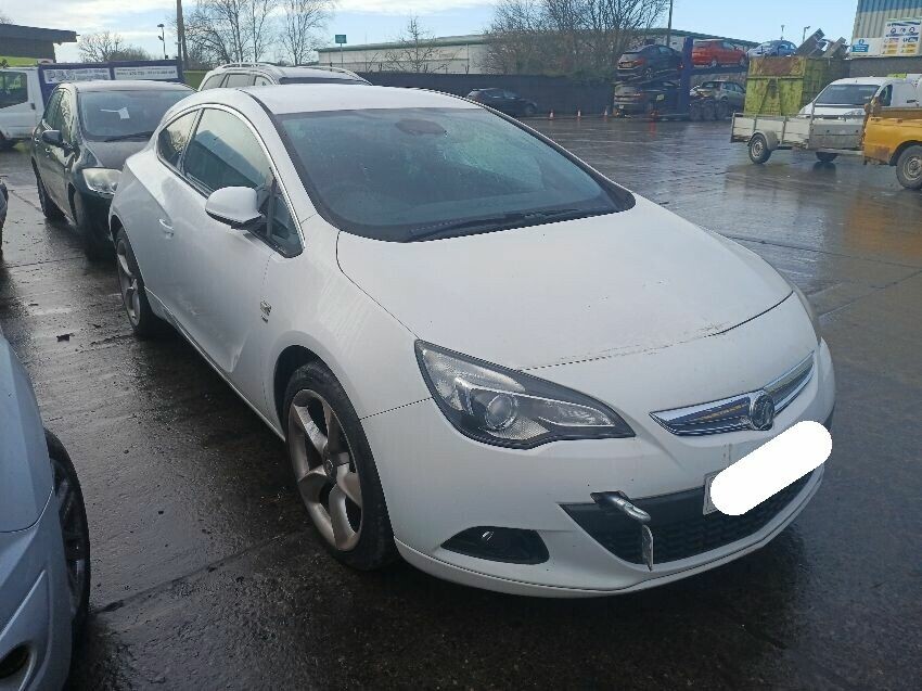 2012 VAUXHALL ASTRA GTC