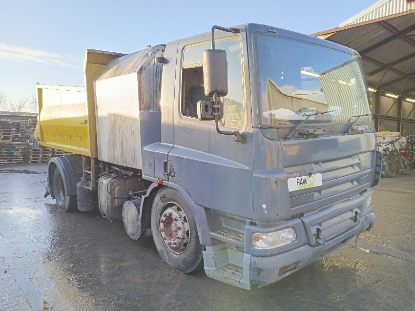 2005 DAF CF