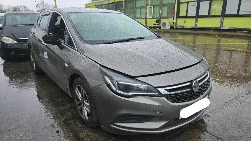 2017 VAUXHALL ASTRA