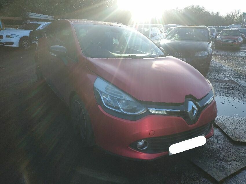 2014 RENAULT CLIO