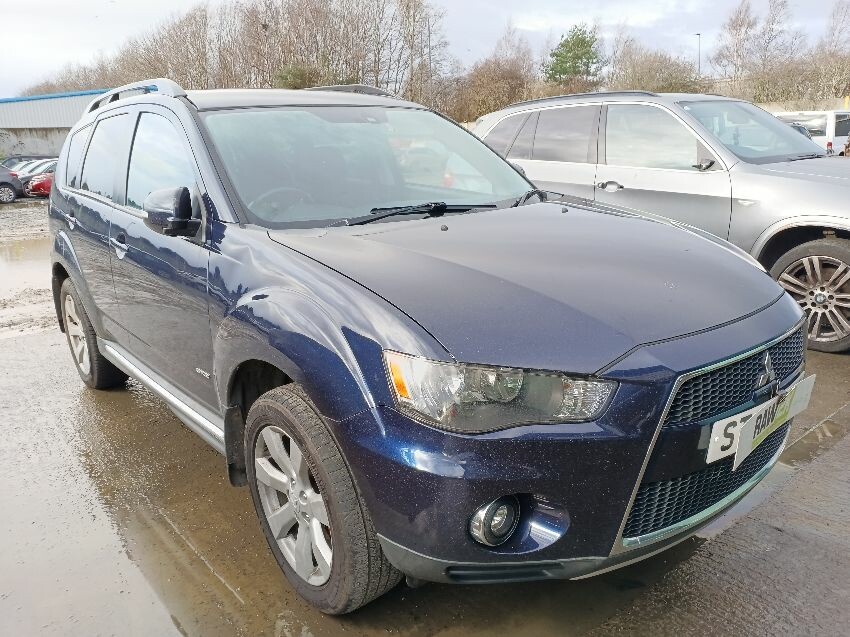 2011 MITSUBISHI OUTLANDER